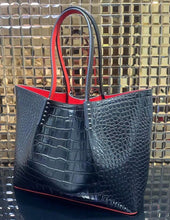 Load image into Gallery viewer, CL Patent black Tote
